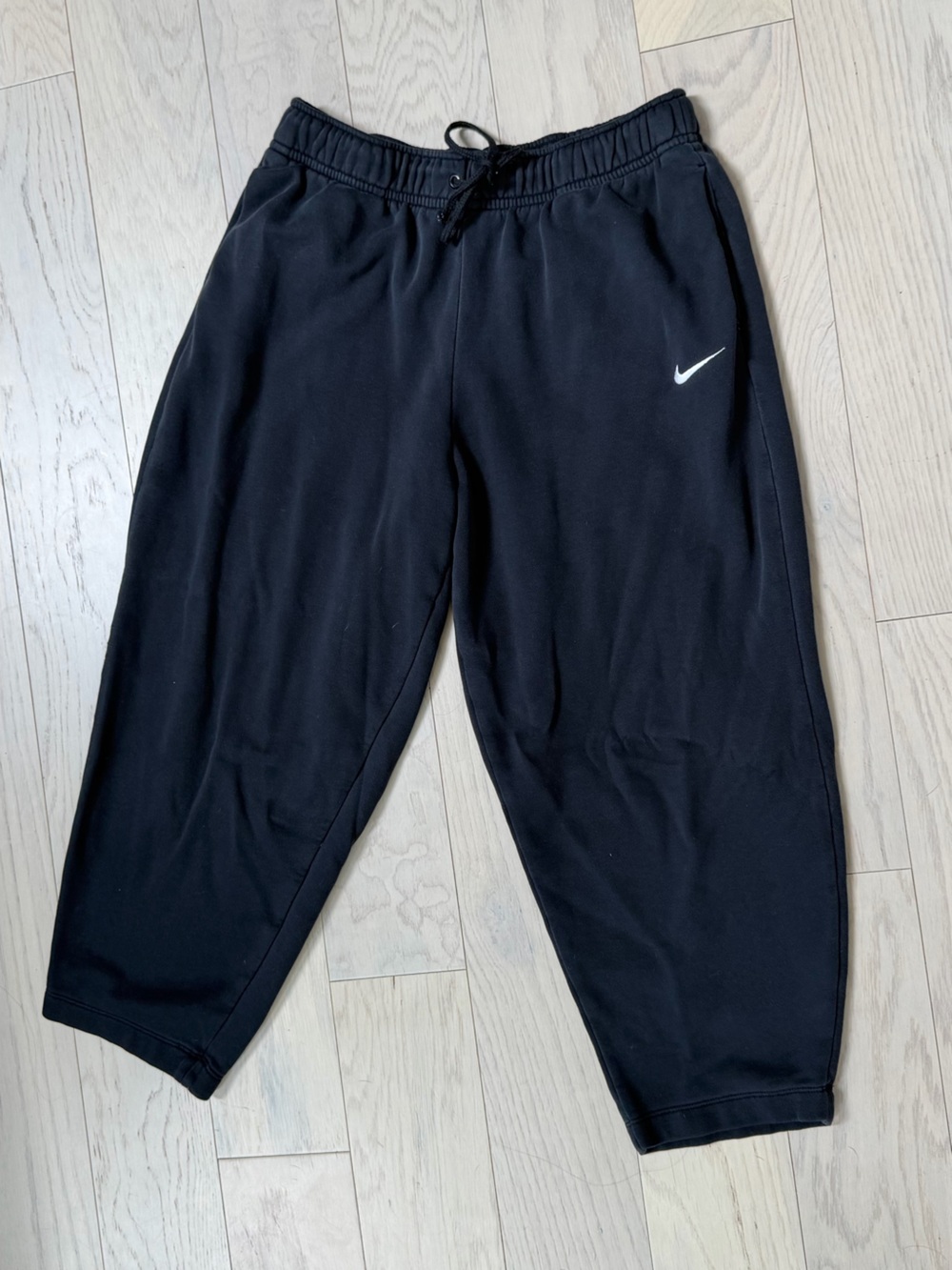 Nike Women’s Black Jogger Sweat Pants